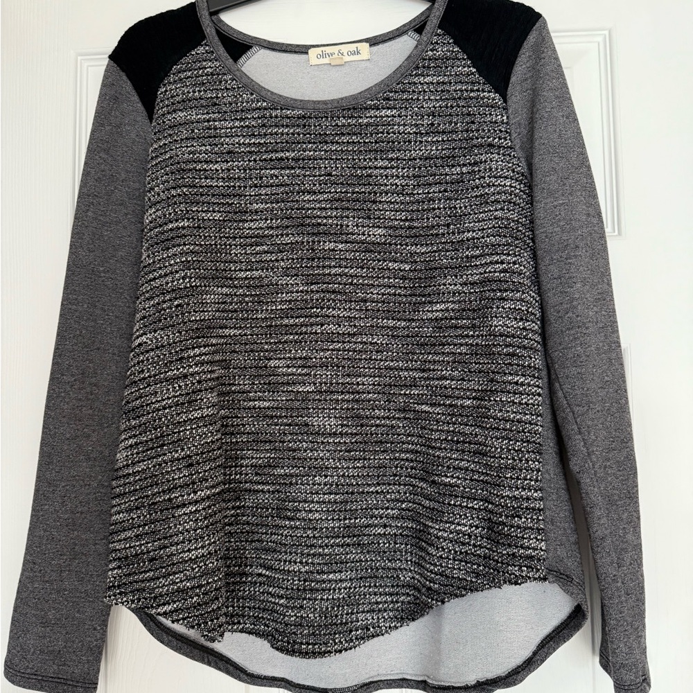 Olive & Oak Textured Knit in Gray and Black